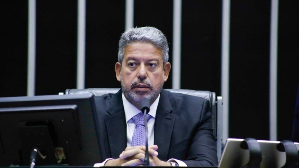 Redação GPS Arthur Lira nega tentativa de privatização de praias com PEC