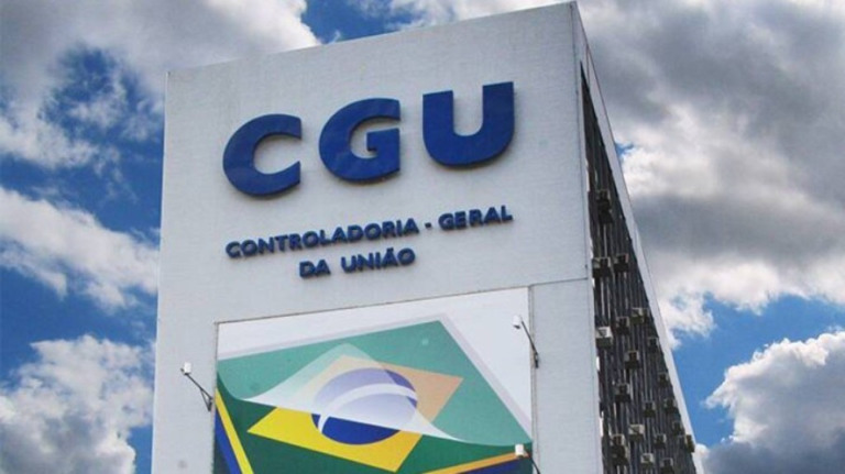 Eleições: Entidades criticam CGU por adiar reunião em defesa das urnas