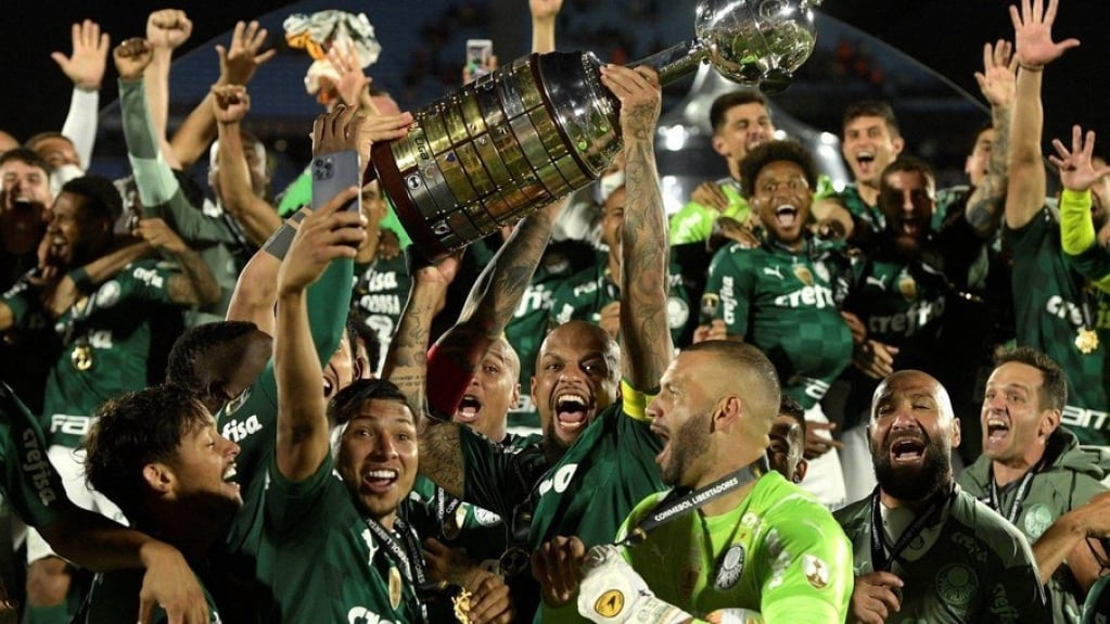 Prêmio da Libertadores subiu 1300% em dez anos; inflação acumulada é de 81,58%