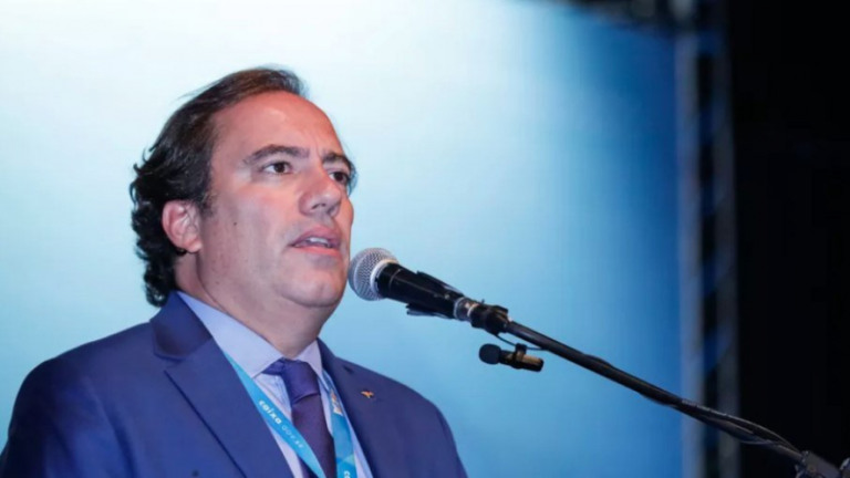 Funcionárias acusam presidente da Caixa Econômica de assédio sexual