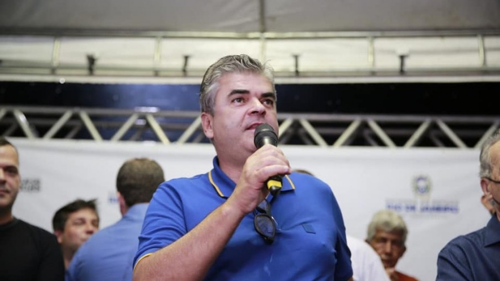 Prefeito de Duque de Caxias suspende uso de máscaras: 'Ninguém usa' Prefeito de Duque de Caxias suspende uso de máscaras: 'Ninguém usa'