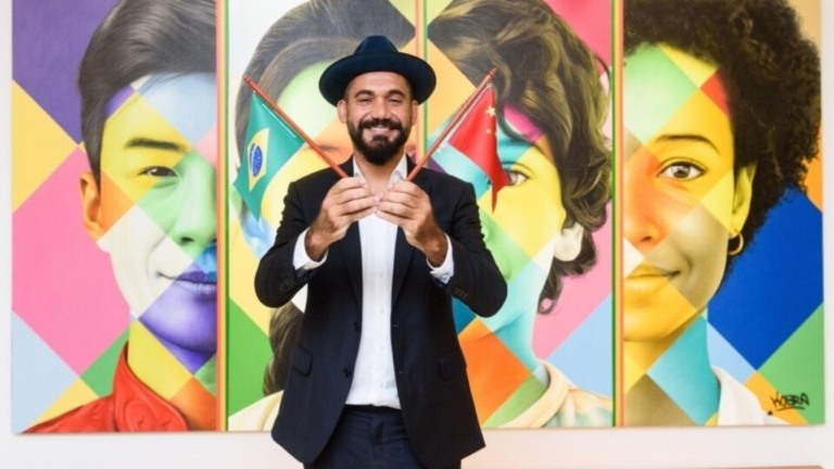 Pedro Reis Eduardo Kobra integra acervo artístico de um dos maiores bancos do mundo