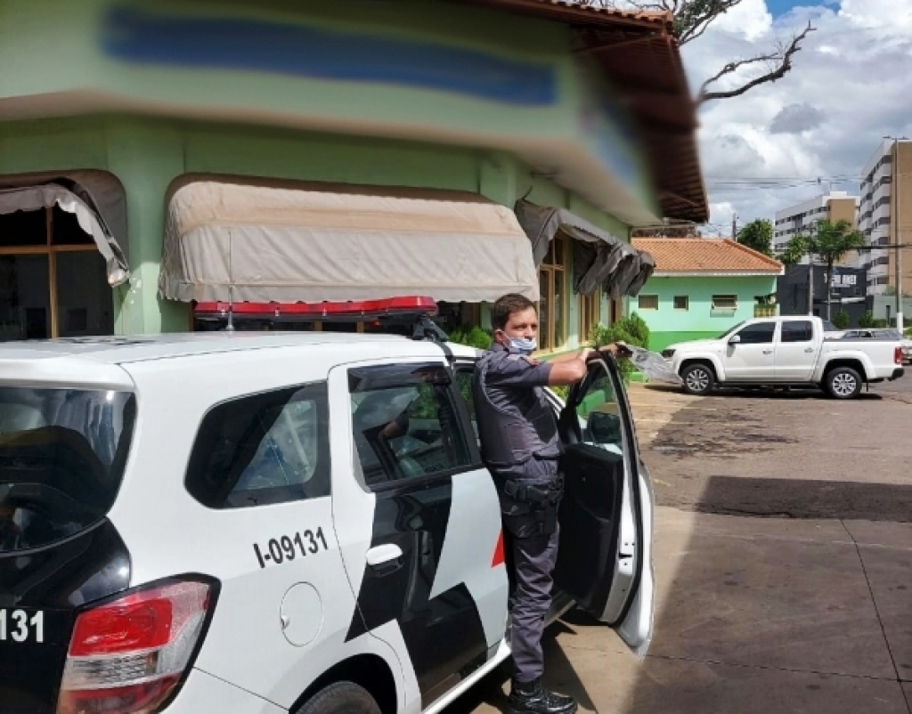 Fiscalizações de Natal provocam multas e interdições com apoio da PM em Marília Fiscalizações de Natal provocam multas e interdições com apoio da PM em Marília