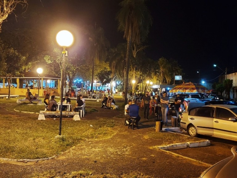 Blitz da quarentena suspende atendimento em bares e trailers de Marília