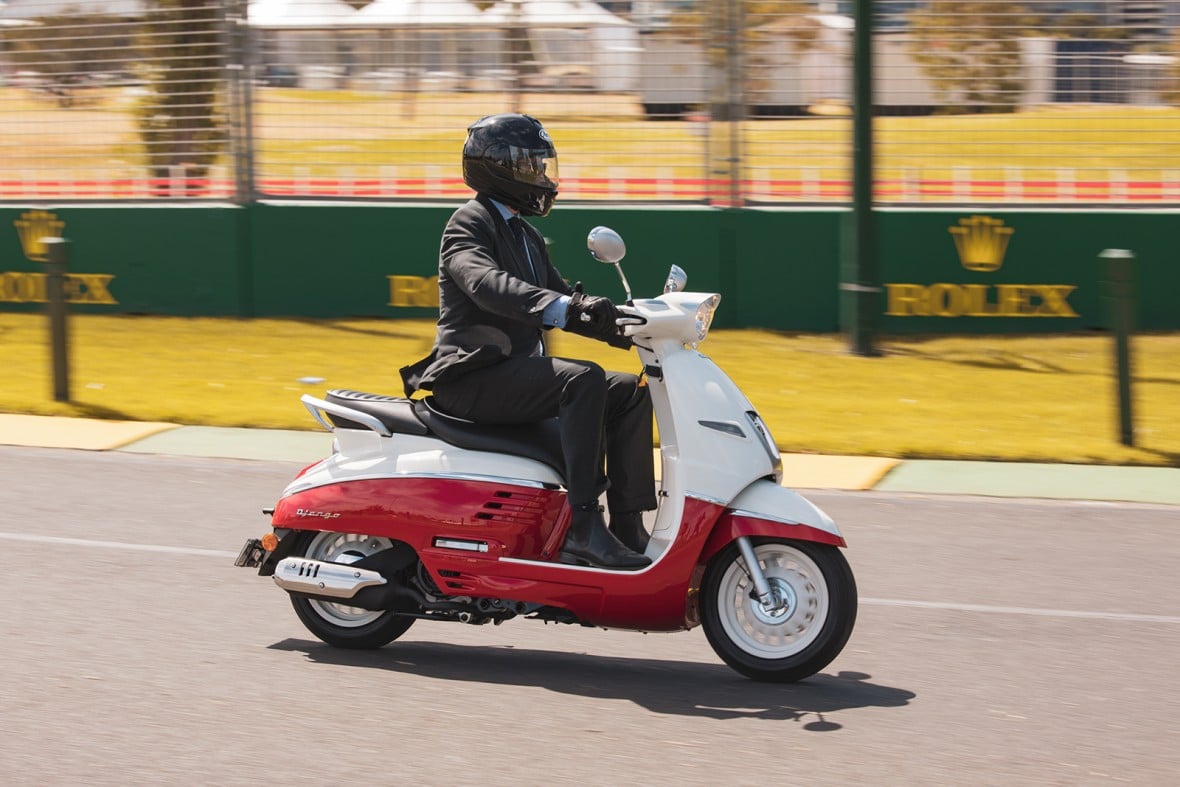 Peugeot Django 150. Foto: Divulgação