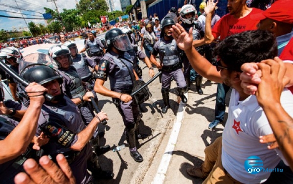 A violência política será a novidade histórica?