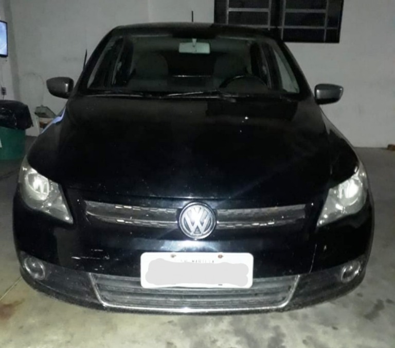 Polícia recupera carro e bens roubados em chácara de Marília