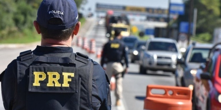 © Polícia Rodoviária