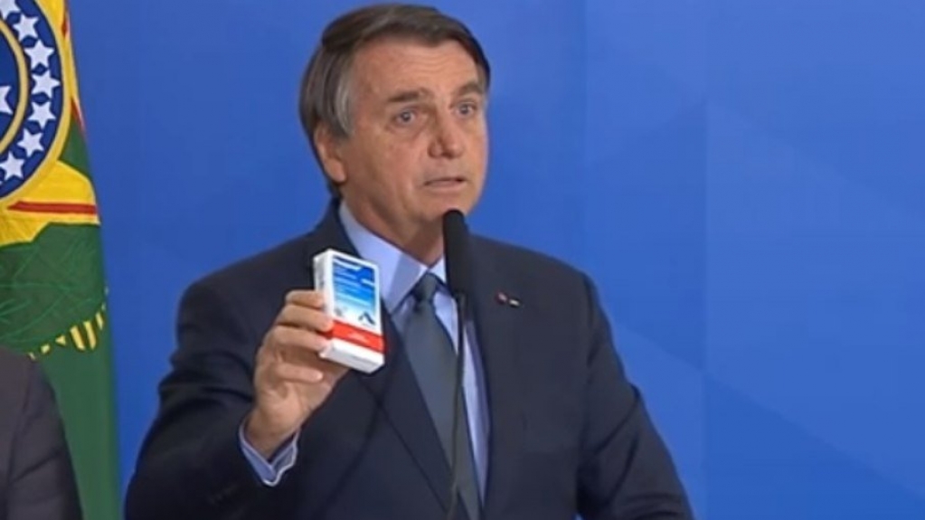 Cientistas fazem renúncia coletiva a condecoração entregue por Bolsonaro