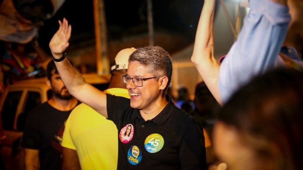 SE: Senador Alessandro Vieira se declara como pardo no TSE