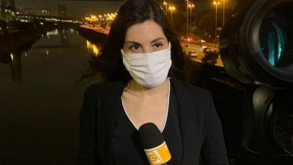 Repórter desabafa após tentativa de assalto ao vivo: "Sigo sem medo" Repórter desabafa após tentativa de assalto ao vivo: "Sigo sem medo"