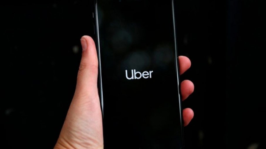 Uber vai dar bônus de até R$ 1.500 para motoristas evitarem cancelamento