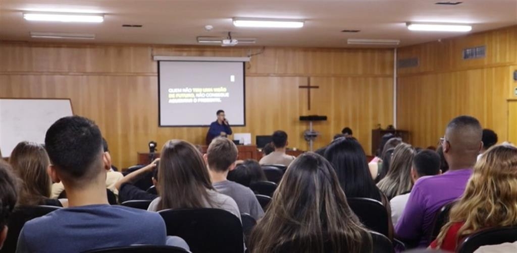 Aula Inaugural dos cursos de Administração e Ciências Contábeis traz palestras sobre empreendedorismo