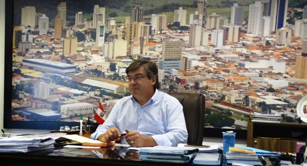 Prefeito Daniel Alonso envia à Câmara regulamentação de ISS