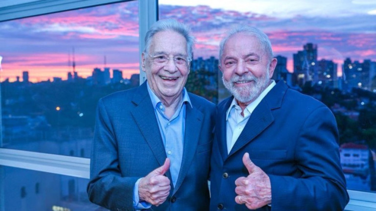 Lula diz que encontro com FHC foi 'extraordinário'