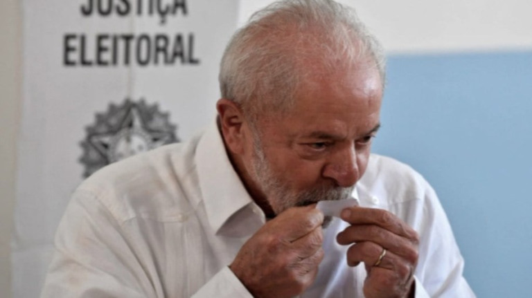Lula tem a maior votação da história de um presidente eleito no Brasil