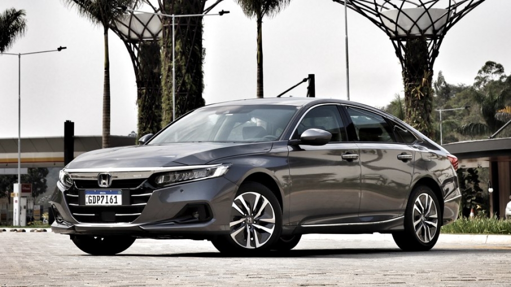 Veja vídeo com detalhes do novo Honda Accord híbrido que chega ao Brasil