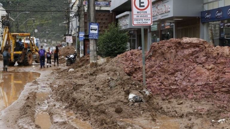 Petrópolis tem prejuízo de R$ 665 milhões e perde cerca de 2% do PIB