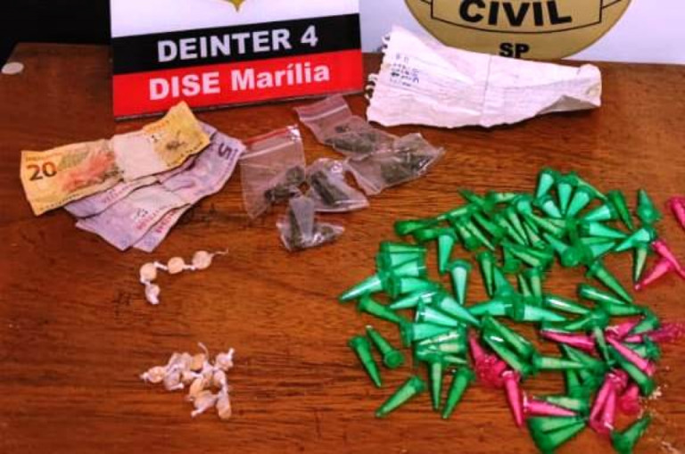 Acusado de tráfico é preso com drogas e anotações; entregas com bicicleta
