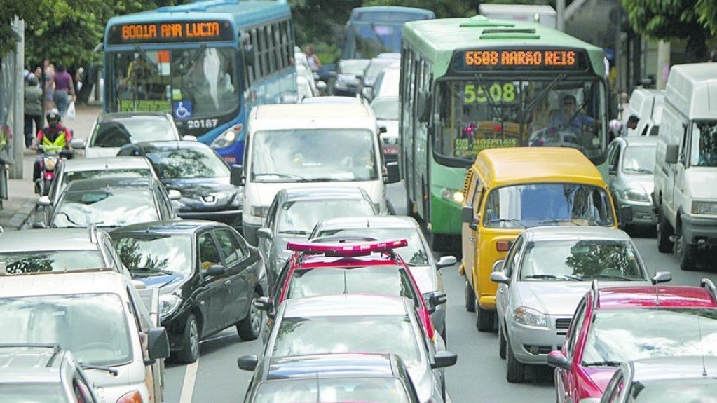 Carros de São Paulo podem pagar IPVA até 30% mais caro; entenda