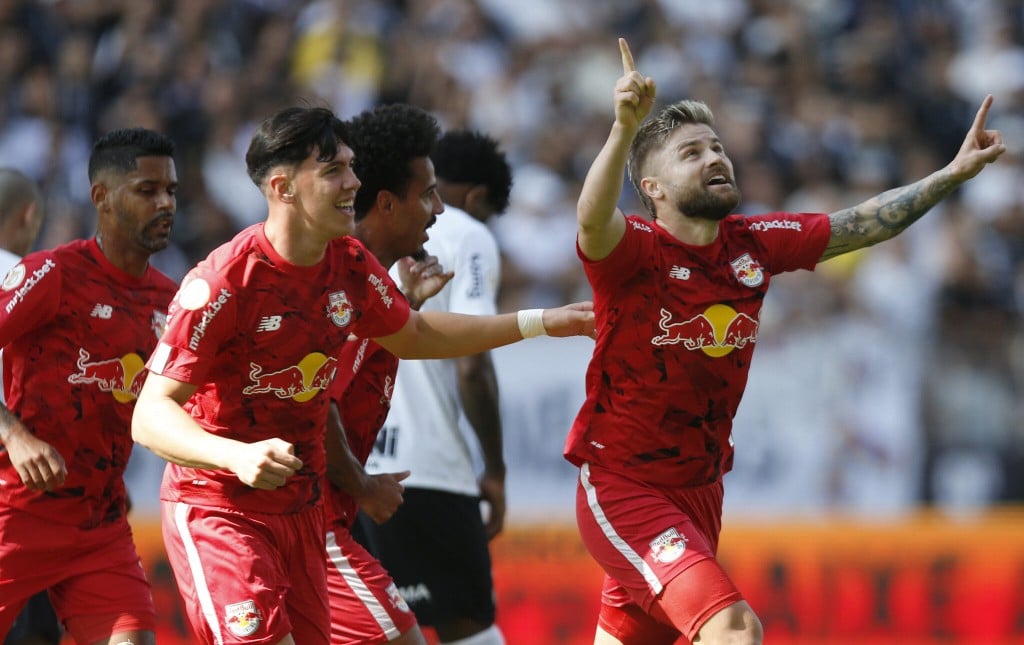 Corinthians perde em casa para o Red Bull Bragantino pelo Brasileiro