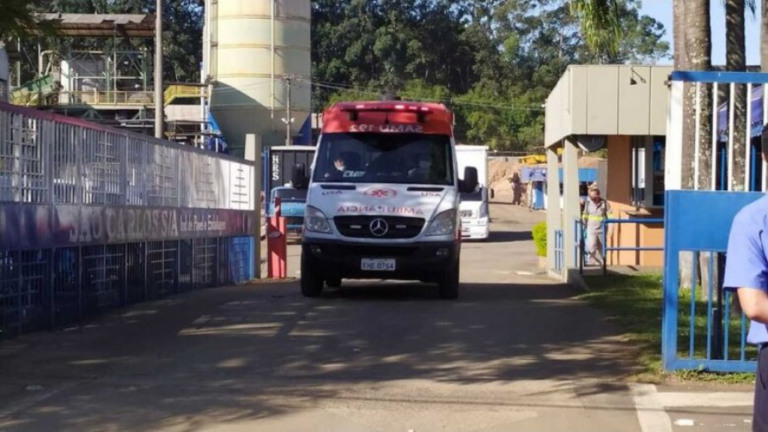 Pix-caminhoneiro não paga 10% do combustível para metade da categoria