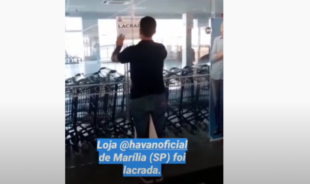 Um ano após festa, Havan é lacrada e Luciano Hang critica em redes sociais