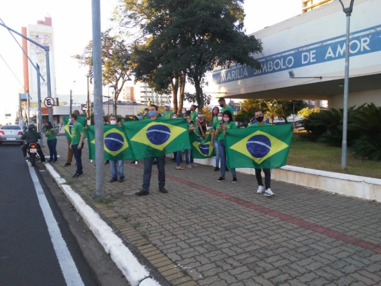 Funcionários da Havan protestam no centro de Marília – Foto/Ieda de Paula