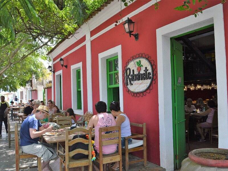 Localizado no centro, o Restaurante Rabanete é bastante elogiado por suas sobremesas e pelo clima caseiro. Foto: TripAdvisor