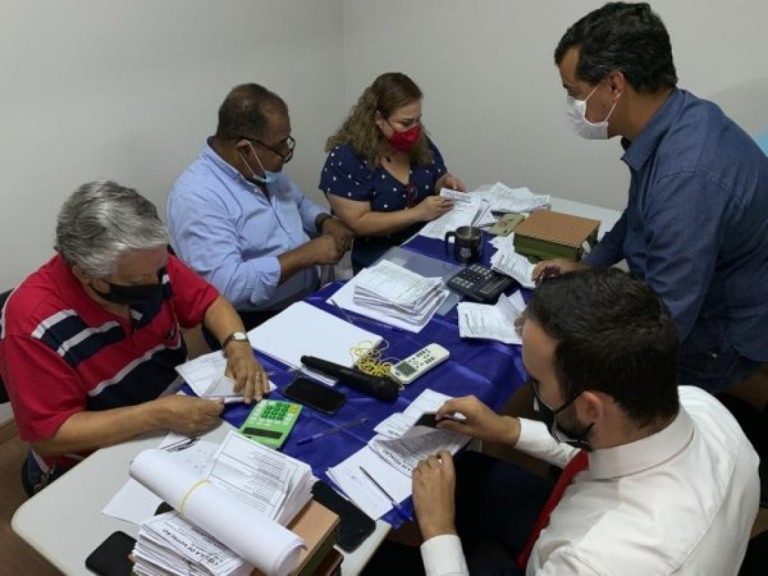 Diretoria do Sindicato dos Comerciários é reeleita com 99% dos votos em Marília