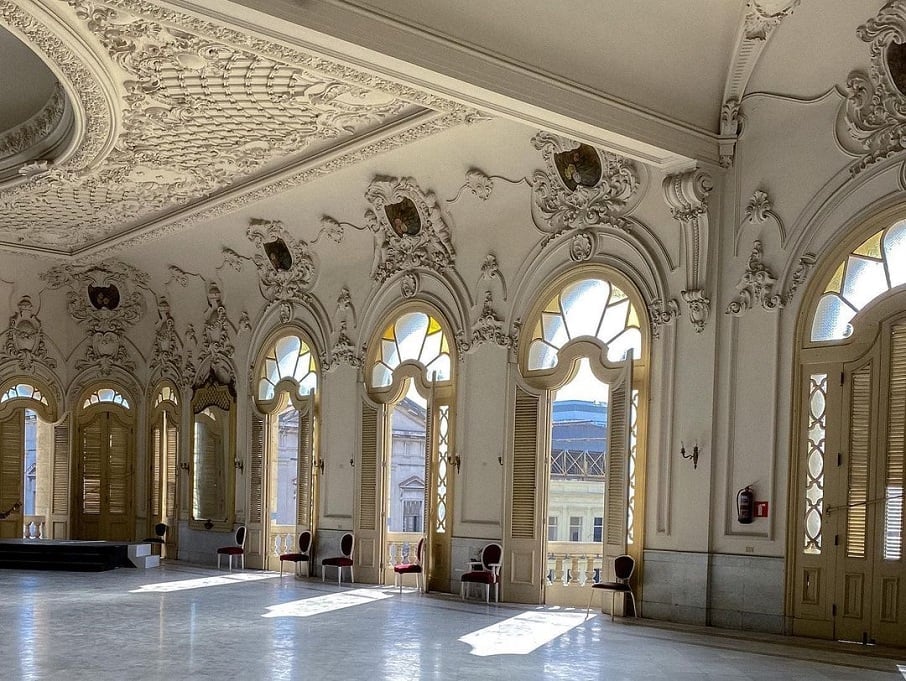 O interior do Gran Teatro de La Habana, em Havana, Cuba. Foto: Reprodução/Instagram 23.02.2023