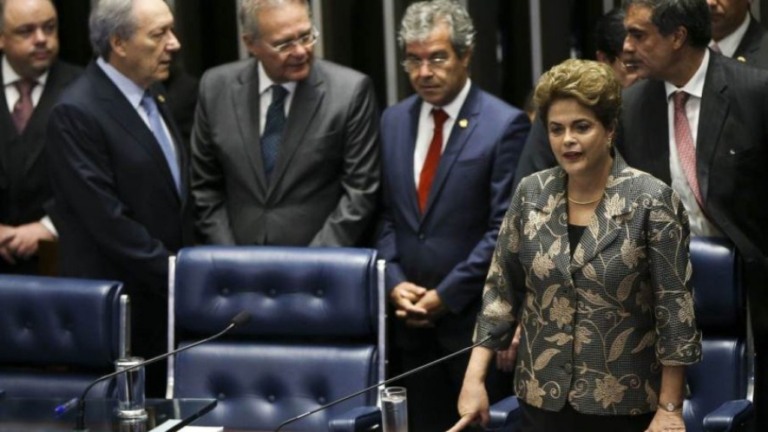 Pacheco cria comissão para discutir atualização da lei do impeachment