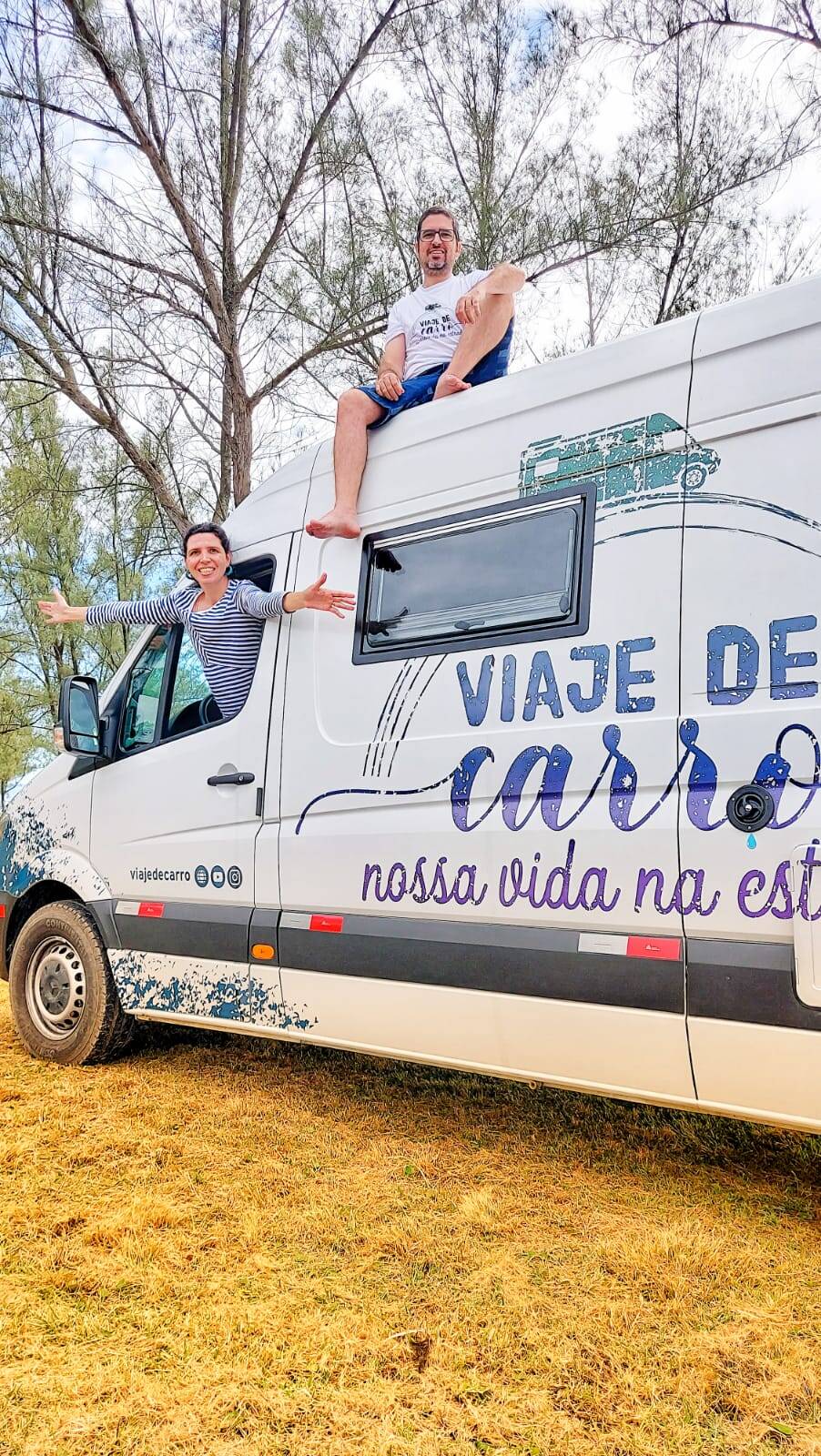 Apaixonados pela estrada, casal vende apartamento para viajar a bordo de um motorhome. Foto: Viaje de Carro