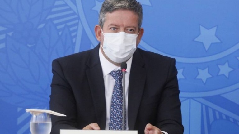 Lira diz que PEC dos Combustíveis não é eleitoreira