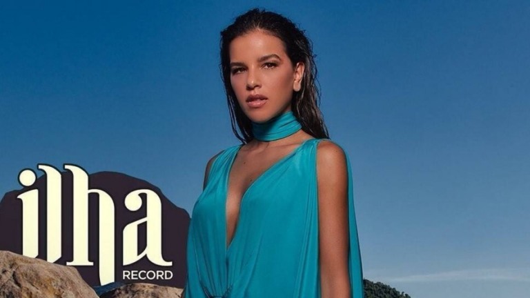 Record faz exigência bizarra por cuecas de participante do Ilha Record