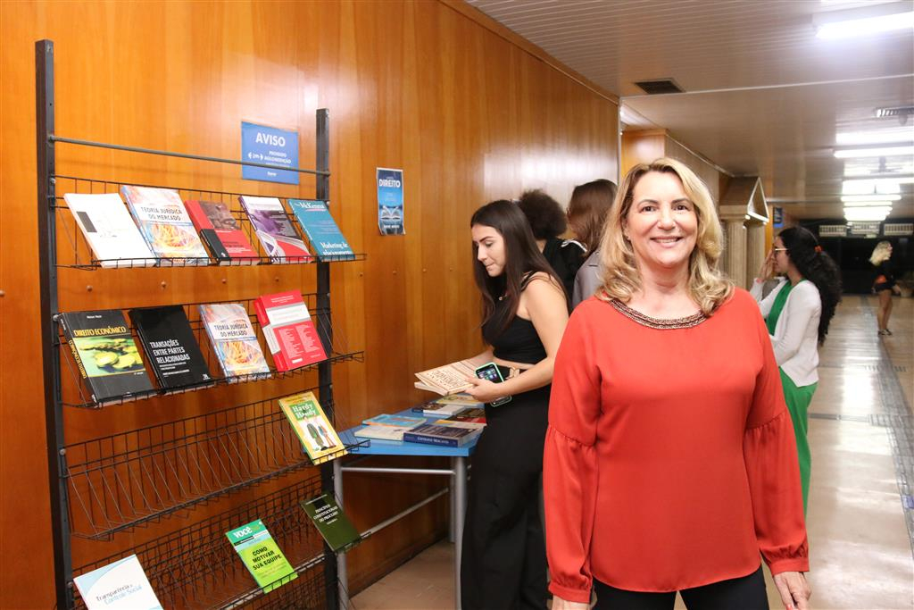 Leitura Jurídica em Foco: Descubra o Projeto 'Lendo Direito' da Unimar