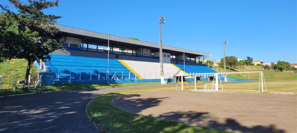 Termina primeira etapa de obras e revitalização do poliesportivo Pedro Sola