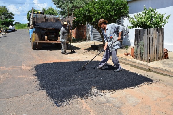 Cidade anuncia cem operários em mutirão na zona norte