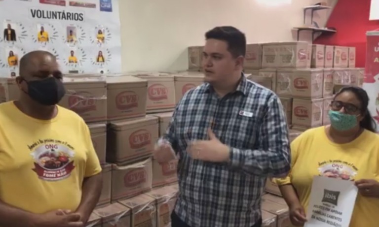 ONG de Marília recebe cestas básicas em campanha nacional de rede de hotéis