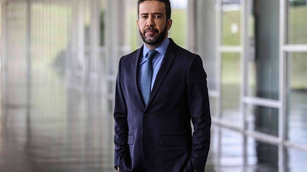 Transição busca rastrear relação da Secom com o 'gabinete do ódio'