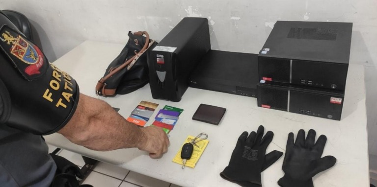 Homem é preso por participação em roubo em sorveteria