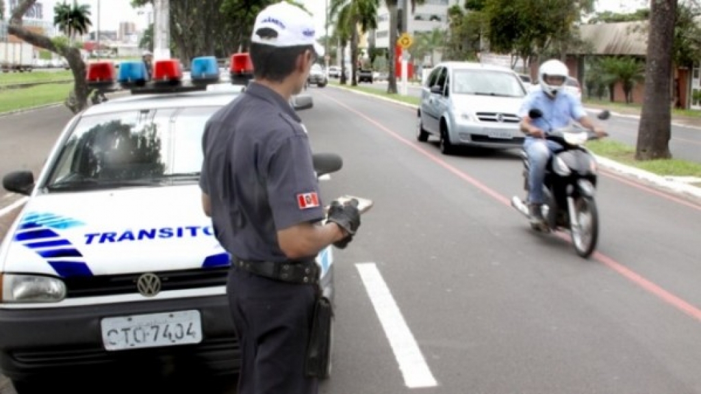 Detran faz alerta e dá dicas de segurança no Dia do Motociclista