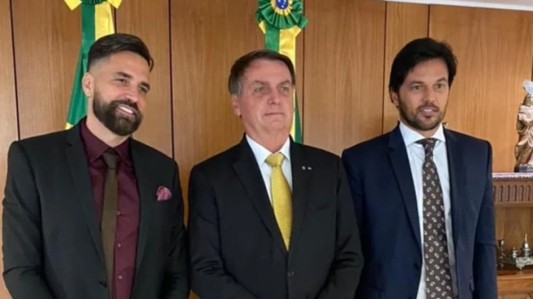 Moraes manda que post de Latino com fake news sobre Lula seja excluído