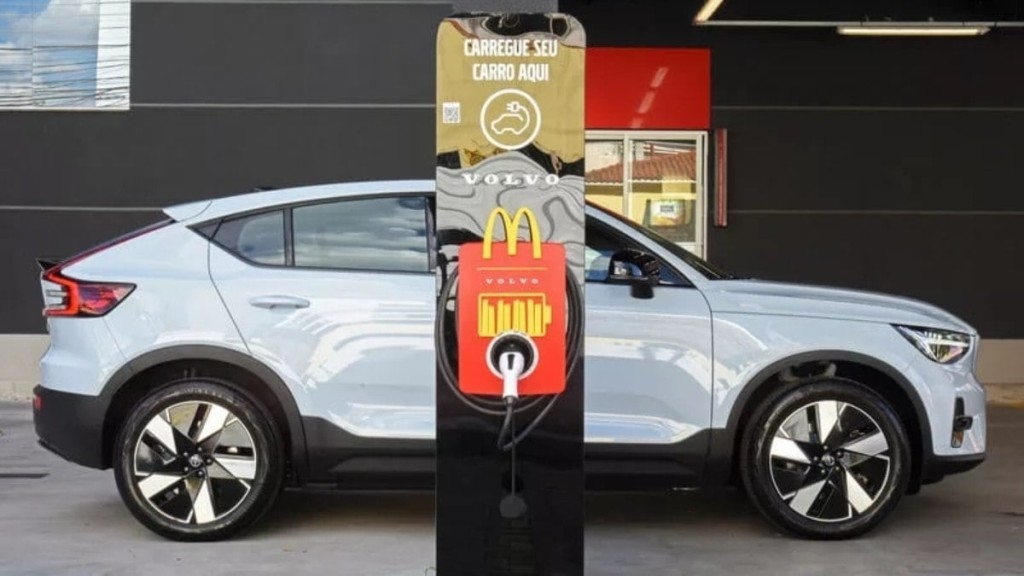 Adnews Volvo promove pontos de carregamento para veículos elétricos no McDonald’s