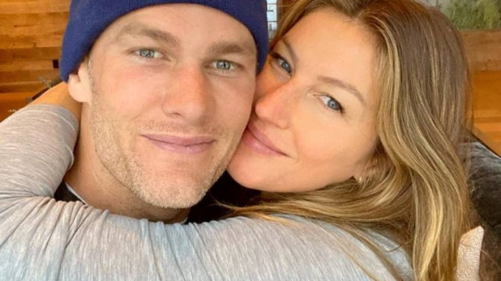 Gisele Bündchen abre intimidade e posta vídeo de Tom Brady só de cueca