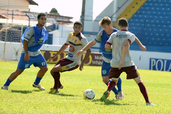 MAC no jogo-treino contrDivulgação