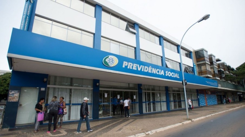 PL que obriga aposentado a pagar perícia do INSS pode ser votado hoje PL que obriga aposentado a pagar perícia do INSS pode ser votado hoje