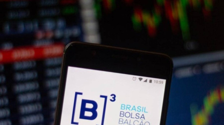 Empresas do governo derretem na Bolsa após mudança na Lei das Estatais