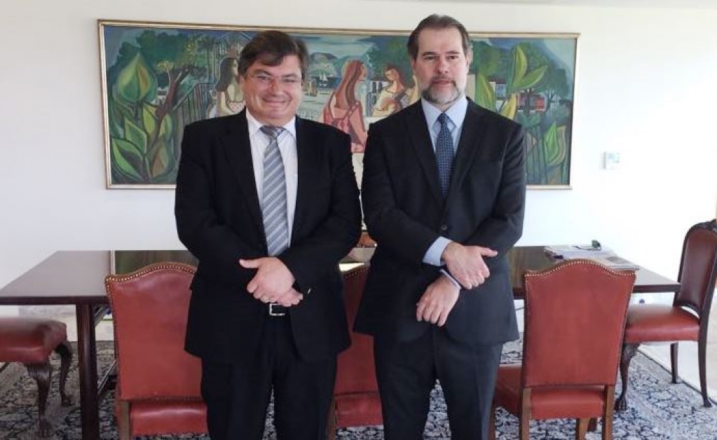 Prefeito Daniel Alonso com o presidente do STF, DIas Toffoli, durante interinidade do ministro como presidente da República