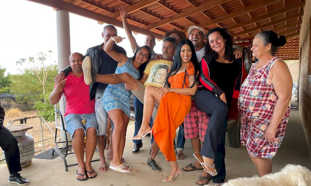 Simaria retorna à sua cidade natal na Bahia: "Foi um começo sofrido"